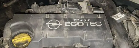 Opel Combo C Engine cover (trim)