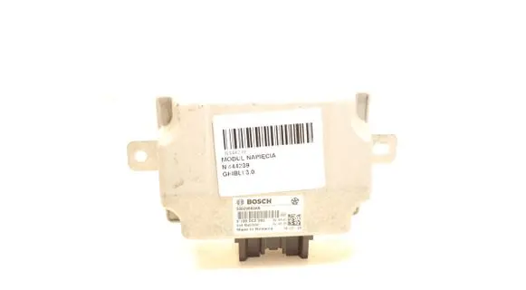 Maserati Ghibli Voltage converter/converter module 