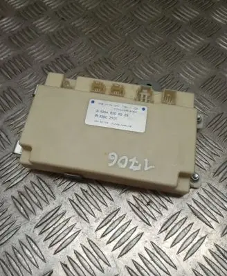 Mercedes-Benz C W204 Keyless (KESSY) go control unit/module A2048205926 2048205926 33502101