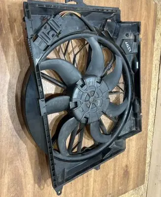 BMW 3 E90 E91 Electric radiator cooling fan 7561713