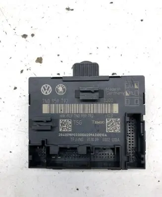 Skoda Yeti (5L) Door control unit/module 7N0959792