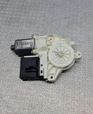 Renault Megane III Rear door window regulator motor 827306548R 916829200 966363200