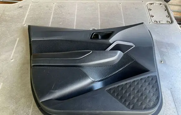 Toyota C-HR I Front door card panel trim 67782X1B25 67612X1B26 67061F401023