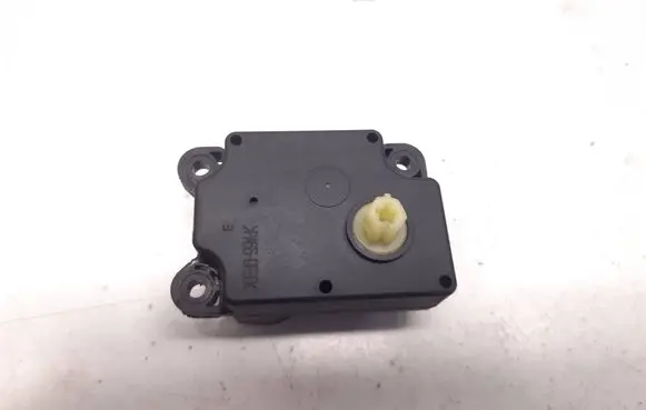 Volvo XC70 Air flap motor/actuator 30676511 E2410 060628