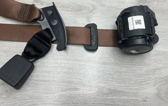 Porsche Panamera (971) Middle seatbelt (rear) 974857807B