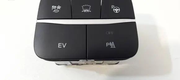 Ford Kuga III Other switches/knobs/shifts MJ6T-11B573-BA