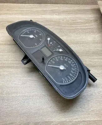 Renault Laguna II Speedometer (instrument cluster) 8200263358