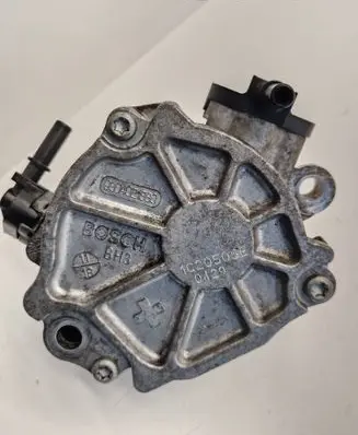 Peugeot 3008 II Vacuum pump 9804021880