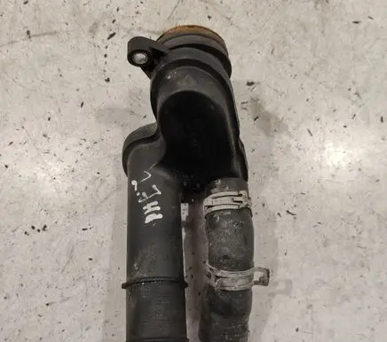 Peugeot 607 Engine coolant pipe/hose 4U3Q8A544