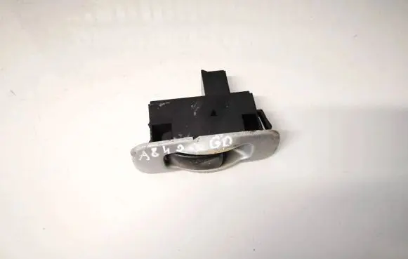 Mitsubishi Space Star Electric window control switch mr608737