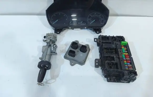 Ford Transit Custom Engine ECU kit and lock set JK2T15604 J38AA A2C762769030000