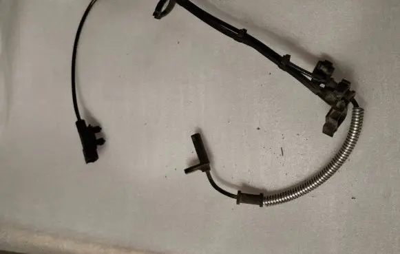 Dodge Challenger ABS rear brake sensor 04779646AD