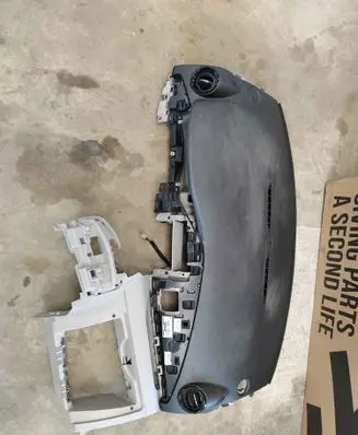 Renault Zoe Dashboard 681001600R