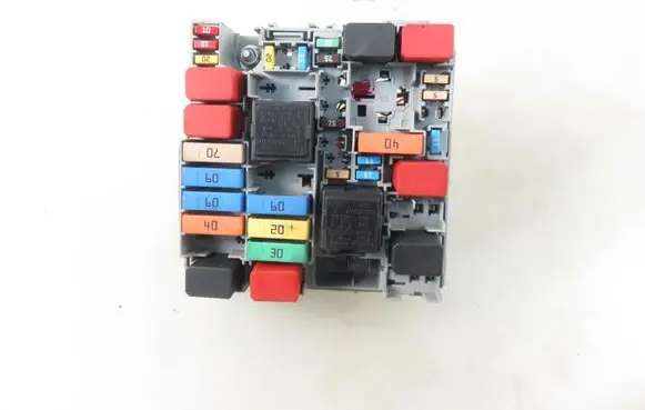 Alfa Romeo Giulietta Fuse box set 51849424