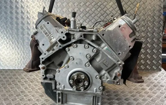 Chevrolet Camaro Engine W435040