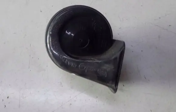 Peugeot 208 Horn signal 96802rttyy93280