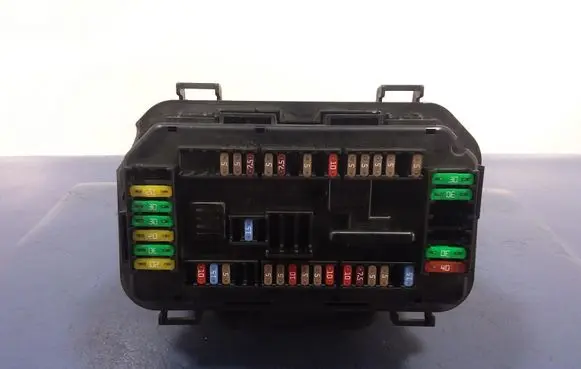 BMW 4 F32 F33 Fuse box set 9389068