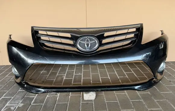Toyota Avensis T270 Front bumper 5211905210