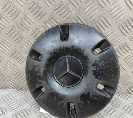 Mercedes-Benz Sprinter W906 R20 wheel hub/cap/trim A9064010025