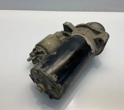 Mercedes-Benz E W211 Starter motor A0051516601 0001109250 0051516602
