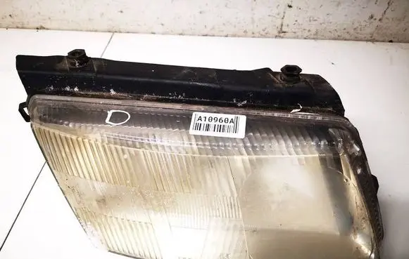Volkswagen PASSAT B5 Headlight/headlamp 14742600