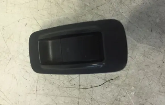 Toyota Corolla Verso E121 Electric window control switch 848010F030