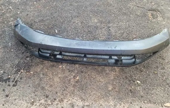 Nissan Qashqai J12 Front bumper lip 620266UA0A