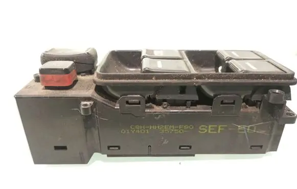 Honda Accord Quarter vent window switch C8HHH2EMF90 35750 01Y4D1