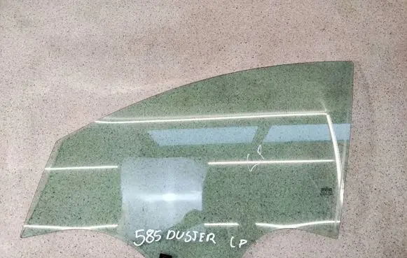 Dacia Duster II Front door window/glass (coupe) 