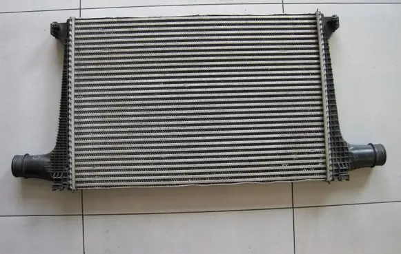 Audi A3 S3 A3 Sportback 8P Coolant radiator 4M0145805G