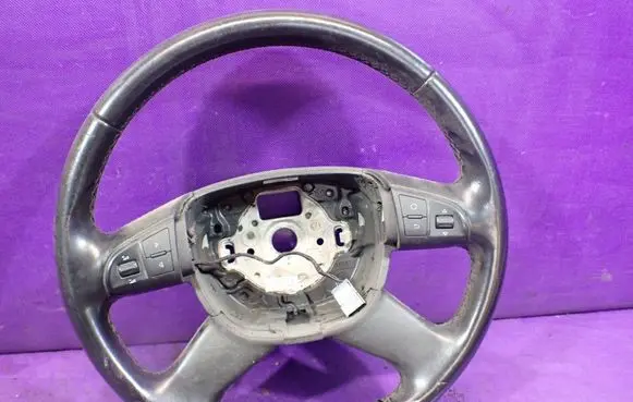 Skoda Octavia Mk2 (1Z) Steering wheel 3T0419091J