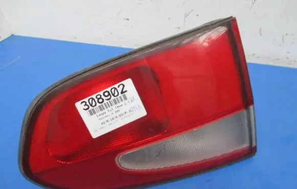 Hyundai H200 Rear/tail lights