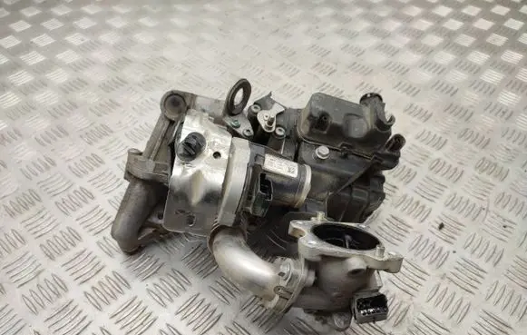 Ford Kuga II EGR valve 9821395680 9801292180