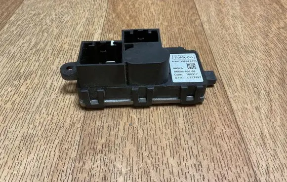 Ford Mondeo MK IV Heater blower motor/fan resistor 6G9T19E624DB C37789 6652A