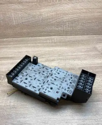 Volvo S80 Fuse box set 9441607