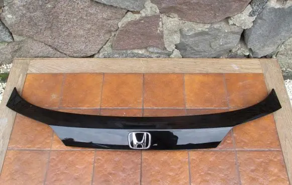Honda HR-V Tailgate trim 74890T7A00