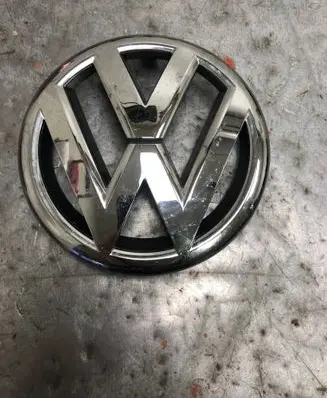 Volkswagen Jetta V Manufacturer badge logo/emblem 5C6853601-BILI 5C6853601