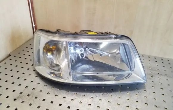 Volkswagen Transporter - Caravelle T5 Headlight/headlamp 7H1941016J 0301191302 1305235738
