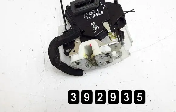 Subaru Impreza III Front door lock g32l