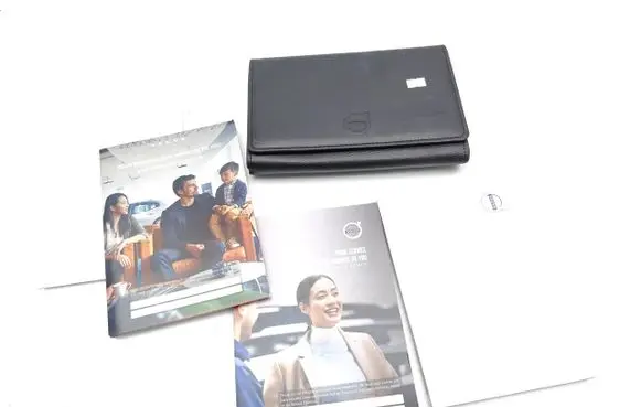 Volvo V40 Owners service history hand book 