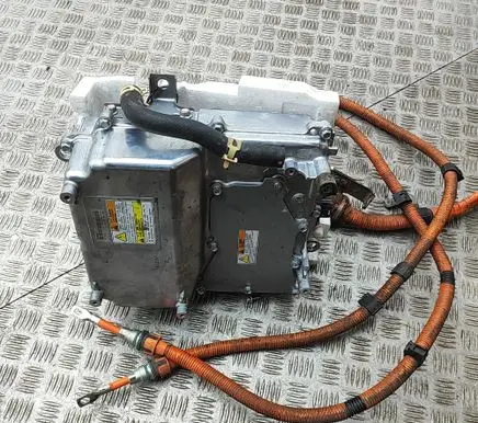 Mitsubishi Outlander Voltage converter inverter 9410A163