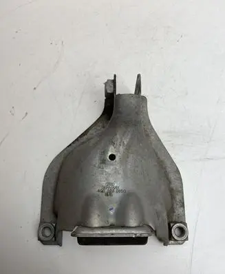 Audi A6 S6 C7 4G Engine mounting bracket 4G0399060G