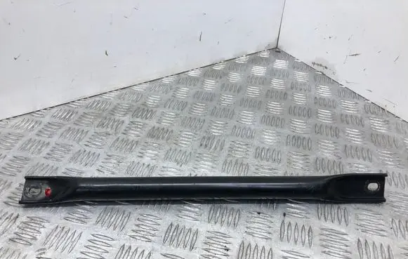 Radiator support slam panel bracket