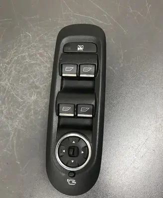 Ford Mondeo MK IV Electric window control switch 7S7T14A132BC
