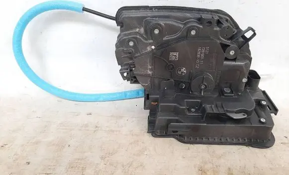 Mini Cooper Countryman F60 Front door lock 7281931 51217281931