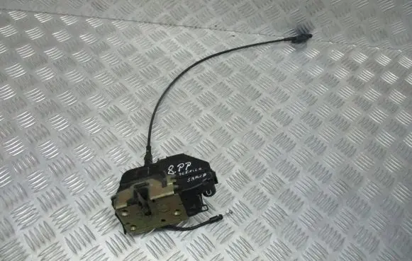 Renault Scenic II - Grand scenic II Front door lock