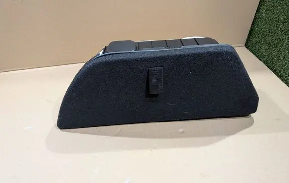 KIA Pro Cee'd III Other trunk/boot trim element 85753J7500