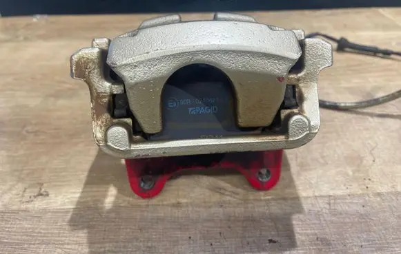 Jaguar F-Type Rear brake caliper EX532K328GD