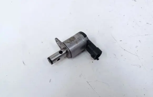 Land Rover Range Rover L322 Oil pressure sensor 8W936D255AA