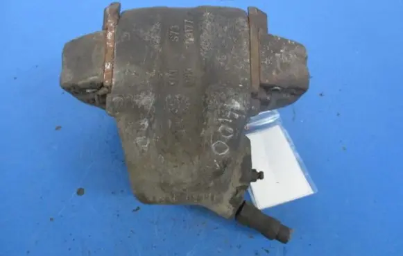 Fiat Uno Front brake caliper